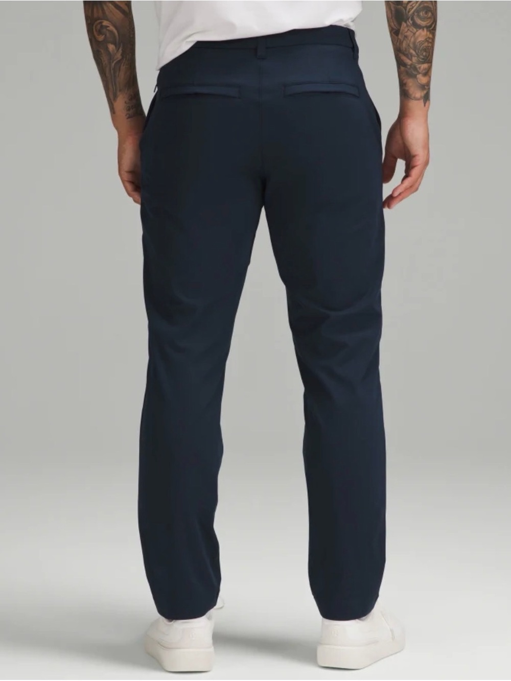 Men's Navy Performance Great  Fit! Lululemon style Pants 36x34 🔥